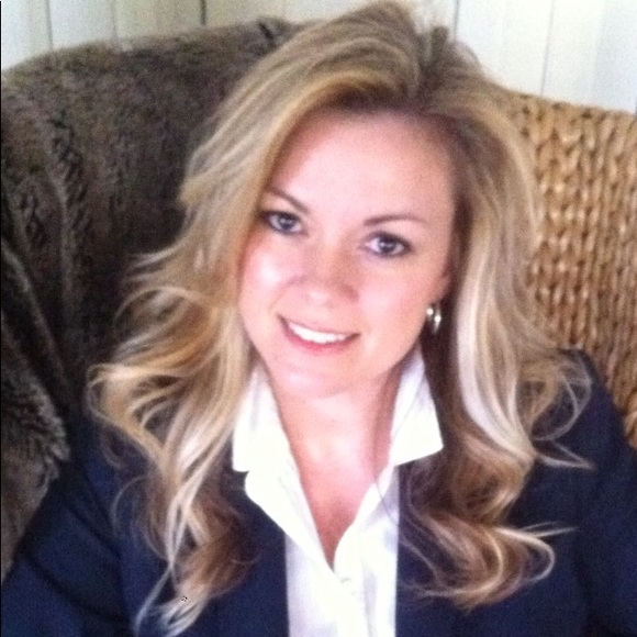 Meet your Posher, Betina - Picture 1 of 1